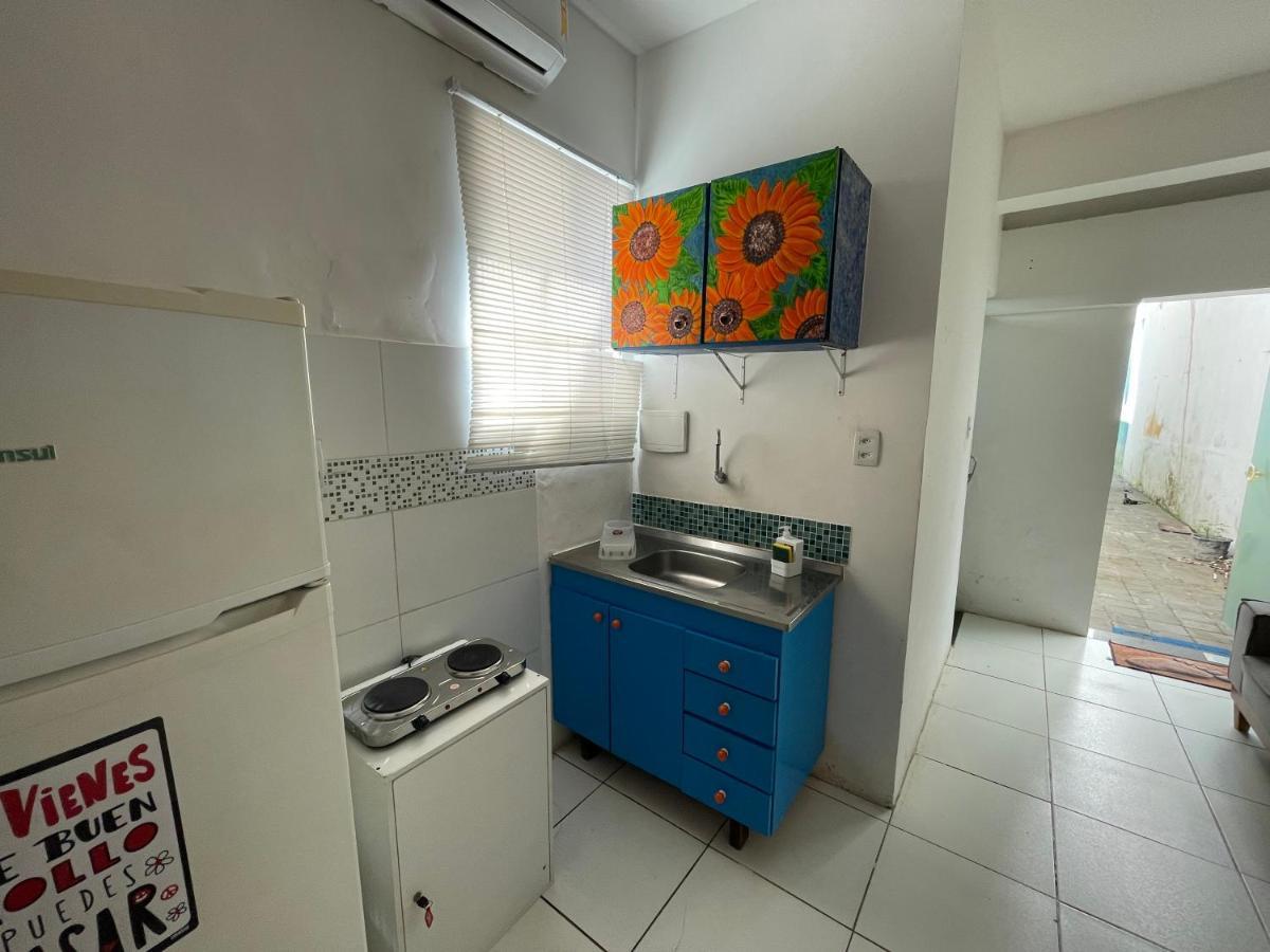 Solcity Hostel Сальвадор Экстерьер фото